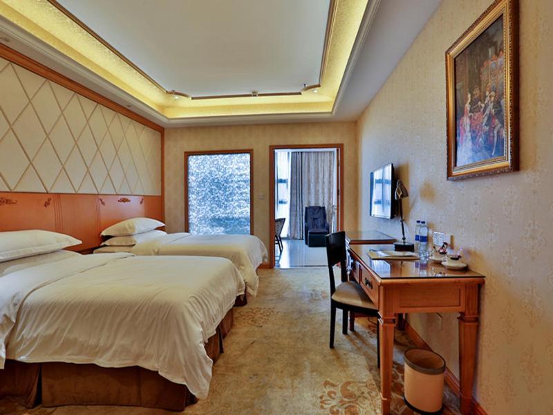 Vienna Hotel Wuhan International Convention And Exhibition Centre Luaran gambar